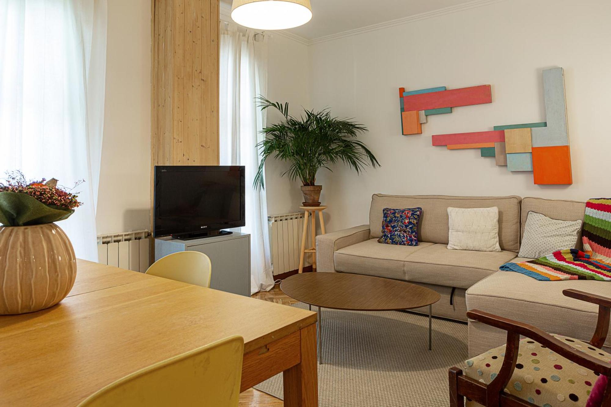Cute 1 Bedroom With A Balcony Apartamento *