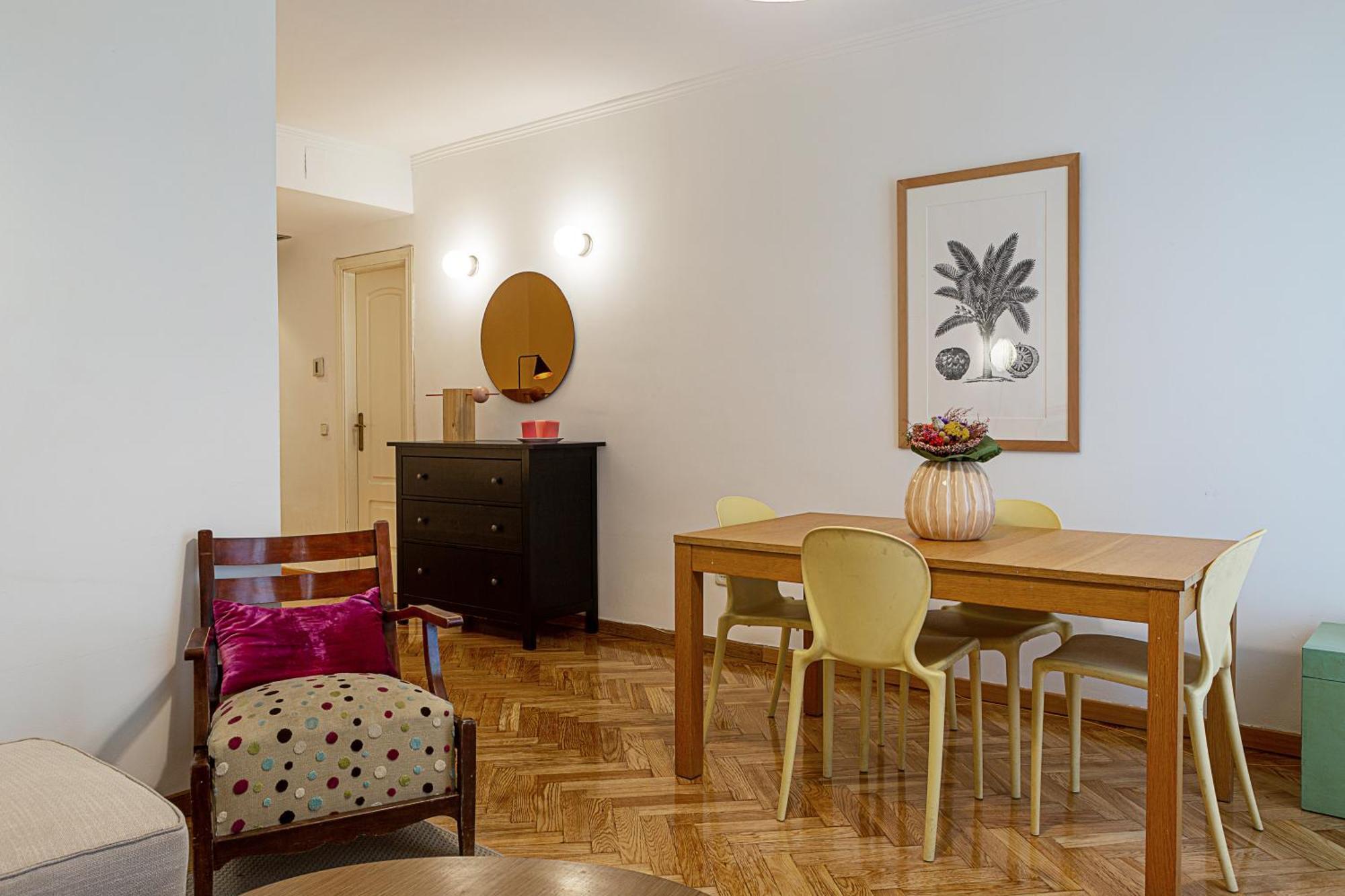 Cute 1 Bedroom With A Balcony Apartamento *