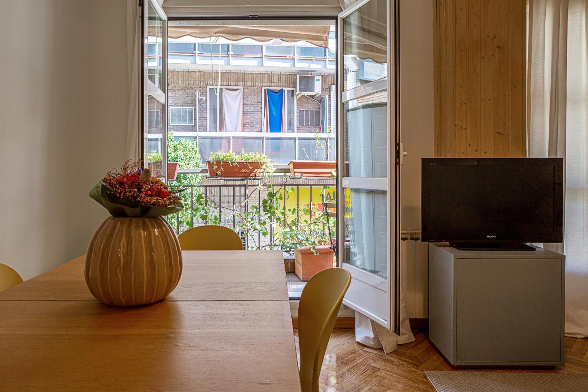 Cute 1 Bedroom With A Balcony